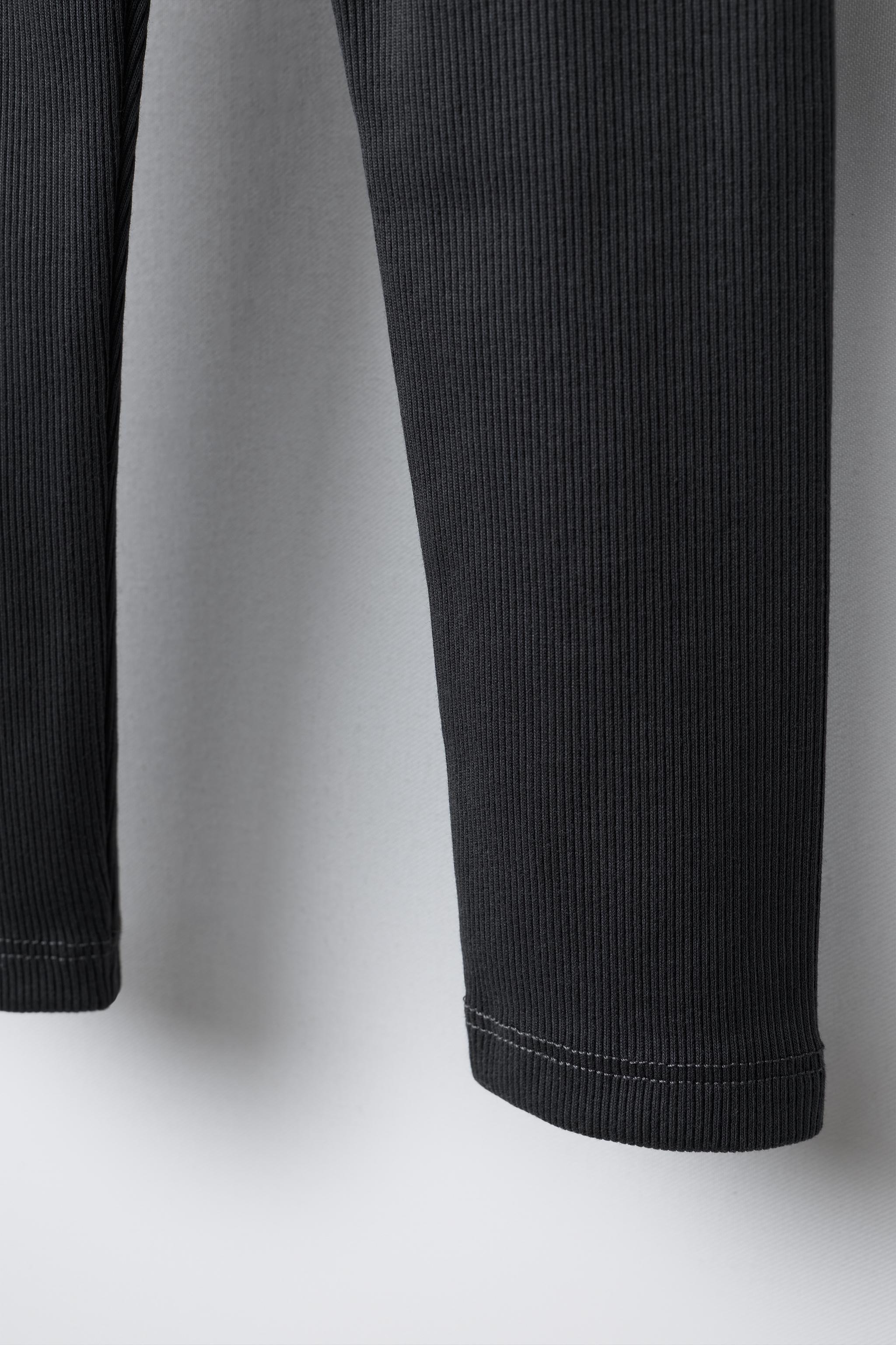 RIBBED LEGGINGS WITH LABEL
